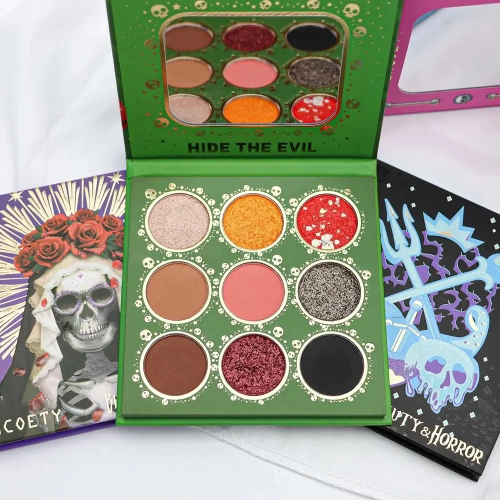 Green Skull 9-Colors Eyeshadow Palette